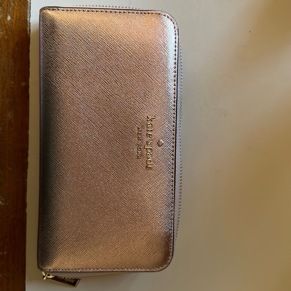Kate spade continental wallet